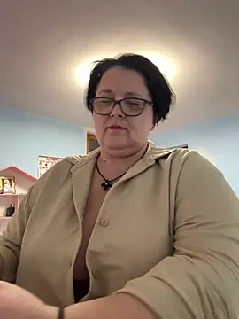 I amArquette online show from 03-10-26, 08:47