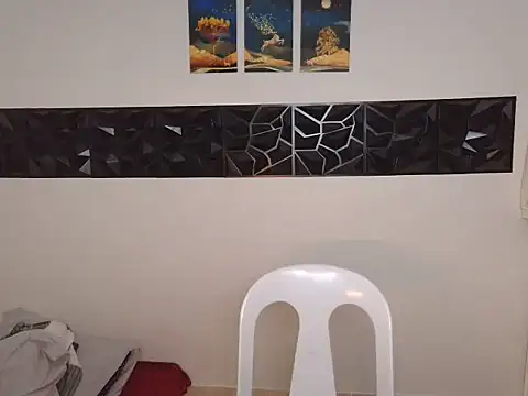 Xmj16 online show from 04-28-26, 08:14