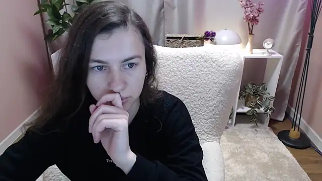 MistyBree online show from 04-09-26, 07:36