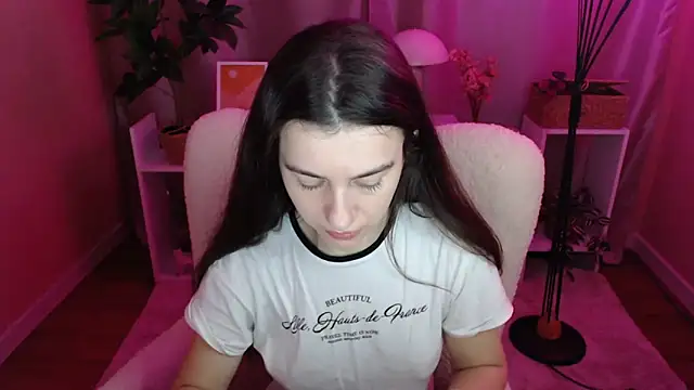 MistyBree online show from 04-15-26, 08:10