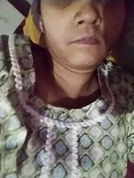 Snapshot of Hottie__baby chatting on 03-01-26, 02:08 Hottie baby online show from 03-01-26, 02:08