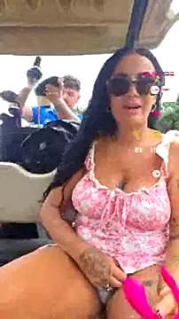 Snapshot of WifeWithPermission chatting on 07-27-26, 10:55 WifeWithPermission online show from 07-27-26, 10:55