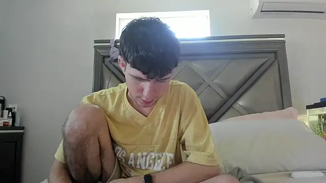 Snapshot of gayndepressed chatting on 02-28-26, 08:54 gayndepressed online show from 02-28-26, 08:54