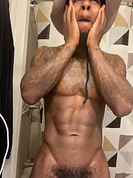 Snapshot of MidwestMandingo9 chatting on 03-01-26, 04:31 MidwestMandingo9 online show from 03-01-26, 04:31