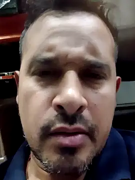 Snapshot of Ezehombre chatting on 03-09-26, 03:54 Ezehombre online show from 03-09-26, 03:54