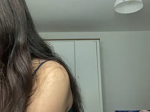 Ellamay06 online show from 04-09-26, 08:25