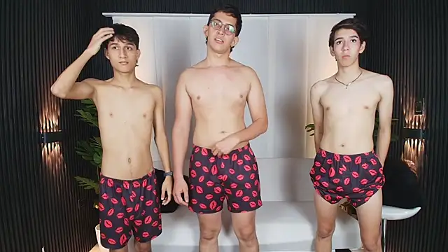 Snapshot of Partyhot_cum chatting on 03-01-26, 08:55 Partyhot cum online show from 03-01-26, 08:55