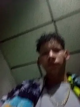 Snapshot of Goriluzdelam chatting on 03-04-26, 06:19 Goriluzdelam online show from 03-04-26, 06:19