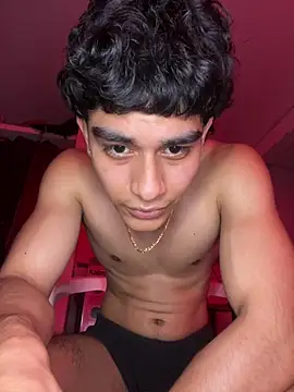 IronLatino online show from 03-11-26, 05:35