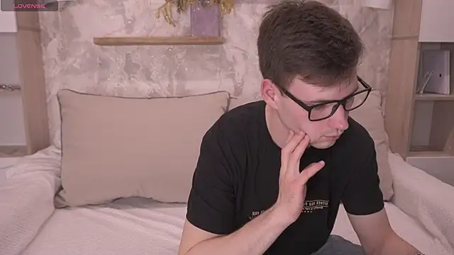 Magic Pasha online show from 04-03-26, 05:00