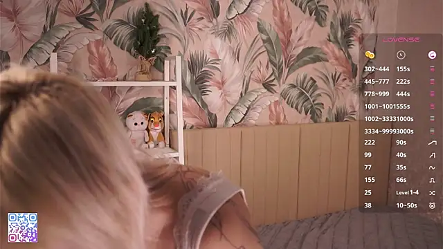 MarjoryHowlingwolf online show from 03-28-26, 04:28