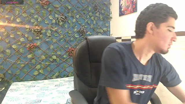 Roccoallegeri online show from 04-01-26, 12:50