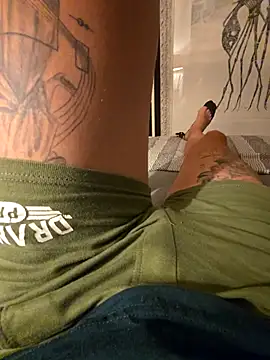 Snapshot of PeterPanYourMan chatting on 03-02-26, 06:59 PeterPanYourMan online show from 03-02-26, 06:59