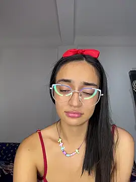 Snapshot of DaliaBloom chatting on 03-04-26, 01:44 DaliaBloom online show from 03-04-26, 01:44