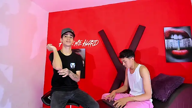 SKYN MAN online show from 03-11-26, 01:33