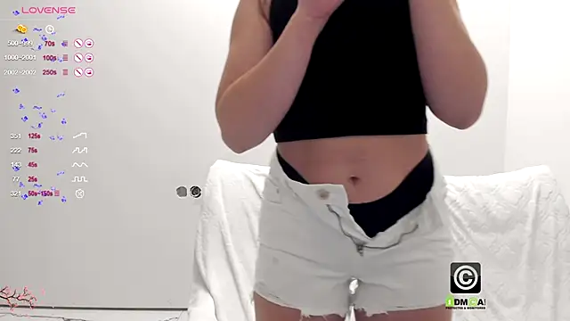 Snapshot of Chill_Amira chatting on 03-03-26, 10:26 Chill Amira online show from 03-03-26, 10:26