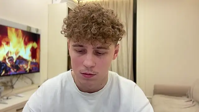 Snapshot of SinsofTyler chatting on 03-03-26, 06:58 SinsofTyler online show from 03-03-26, 06:58