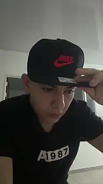 Snapshot of yan_oficiall chatting on 03-04-26, 02:17 yan oficiall online show from 03-04-26, 02:17