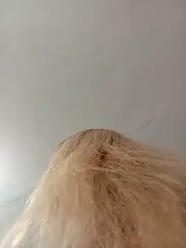 ViktoriaSexi1 online show from 04-15-26, 08:09