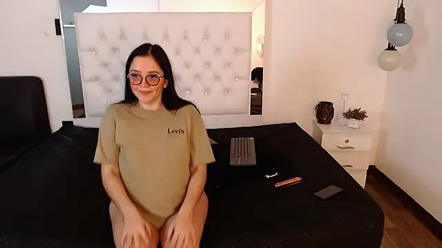 charlott imp online show from 03-07-26, 01:08