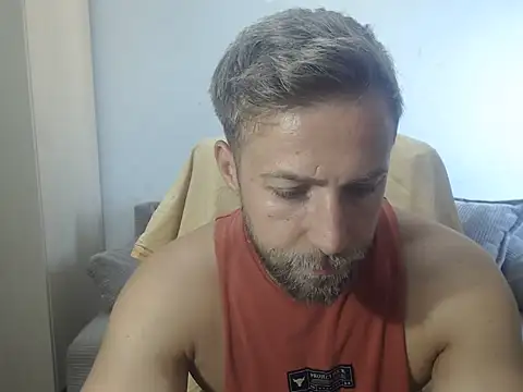 Snapshot of BlondEagleMuscle chatting on 08-05-26, 07:33 BlondEagleMuscle online show from 08-05-26, 07:33