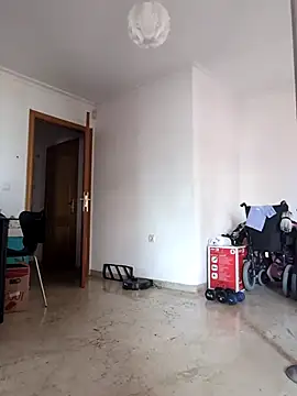 Snapshot of ManuelaX chatting on 10-10-25, 09:19 ManuelaX online show from 10-10-25, 09:19