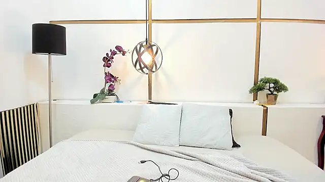 BrendaCantorel online show from 03-29-26, 02:39