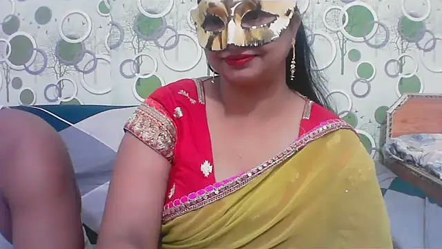 Snapshot of hard_to_do__ chatting on 06-15-26, 04:42 hard to do online show from 06-15-26, 04:42