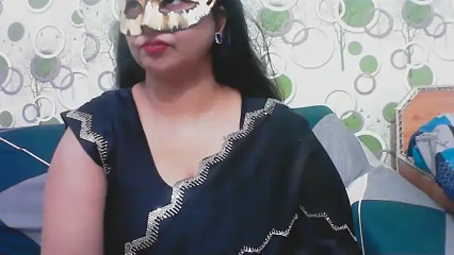 Snapshot of hard_to_do__ chatting on 06-19-26, 05:17 hard to do online show from 06-19-26, 05:17