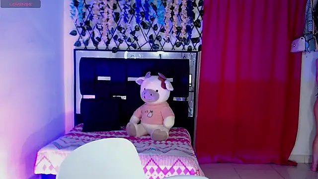 Julieta vega18 online show from 03-09-26, 10:14