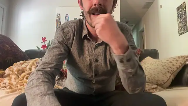 RawSlutMaker online show from 04-21-26, 08:01