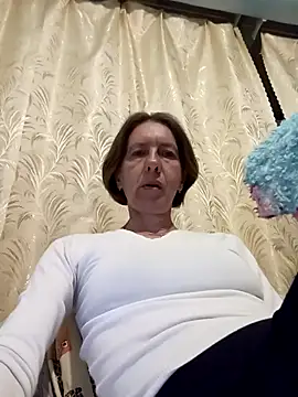 Snapshot of Tania9876 chatting on 06-16-26, 07:05 Tania9876 online show from 06-16-26, 07:05