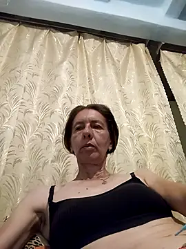 Snapshot of Tania9876 chatting on 06-30-26, 07:48 Tania9876 online show from 06-30-26, 07:48