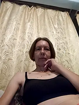 Snapshot of Tania9876 chatting on 07-01-26, 07:57 Tania9876 online show from 07-01-26, 07:57