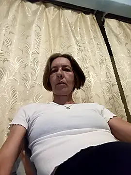 Snapshot of Tania9876 chatting on 07-04-26, 07:09 Tania9876 online show from 07-04-26, 07:09
