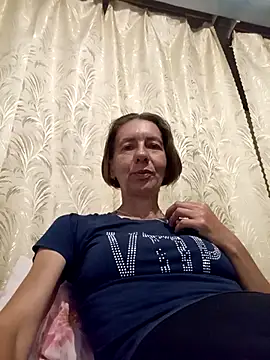 Snapshot of Tania9876 chatting on 07-31-26, 06:51 Tania9876 online show from 07-31-26, 06:51