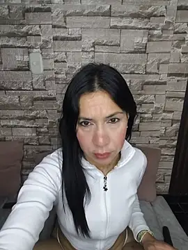 Snapshot of Camillemonroe_ chatting on 07-26-26, 07:59 Camillemonroe online show from 07-26-26, 07:59