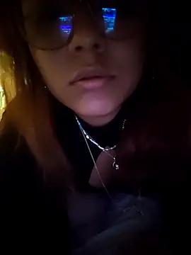 blurosa online show from 04-15-26, 11:05