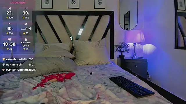 Violettaa Stone online show from 04-03-26, 04:05