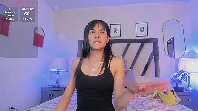 Violettaa Stone online show from 04-17-26, 03:31