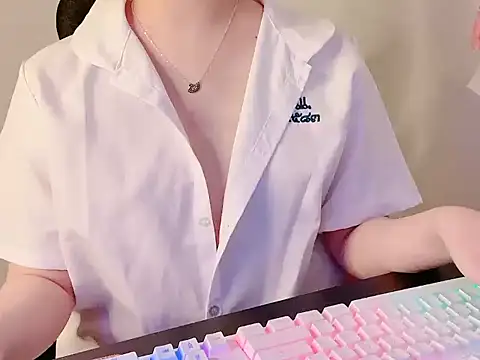 hunhun122 online show from 07-18-26, 08:18