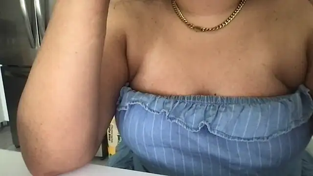 Lacey4y1 online show from 04-11-26, 08:46