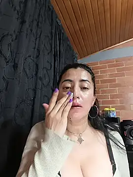 Alexandrina online show from 11-19-25, 10:37