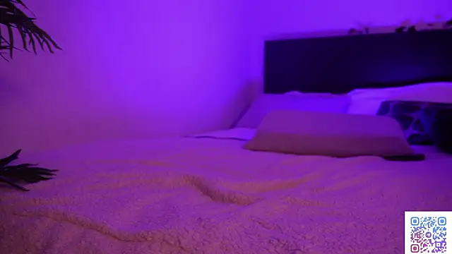 SweeetMila online show from 04-14-26, 06:03