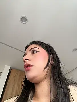 Snapshot of KittyFeet1 chatting on 07-19-26, 06:33 KittyFeet1 online show from 07-19-26, 06:33