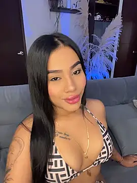 Snapshot of AlisonBeltran1 chatting on 07-15-26, 02:28 AlisonBeltran1 online show from 07-15-26, 02:28