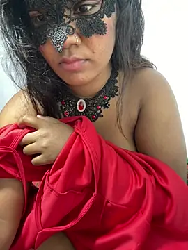 Snapshot of honeyi_babe chatting on 06-24-26, 03:11 honeyi babe online show from 06-24-26, 03:11
