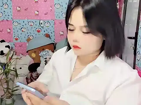 Snapshot of Nhanlu009 chatting on 07-24-26, 01:09 Nhanlu009 online show from 07-24-26, 01:09
