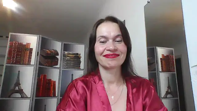 Snapshot of Selena_Moo chatting on 06-22-26, 08:39 Selena Moo online show from 06-22-26, 08:39