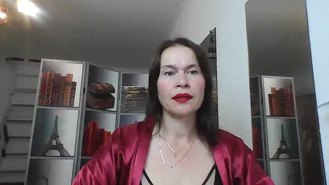 Snapshot of Selena_Moo chatting on 06-30-26, 07:53 Selena Moo online show from 06-30-26, 07:53